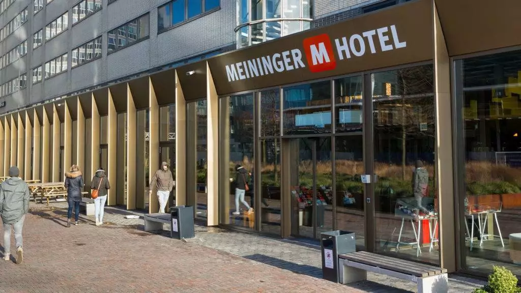 Meininger Hotel City West