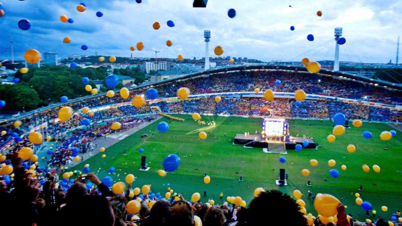 Gothia Cup opening ceremony balloons from the crowd